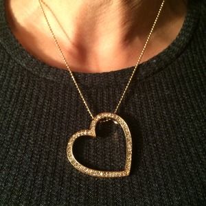 Beautiful heart stone necklaces