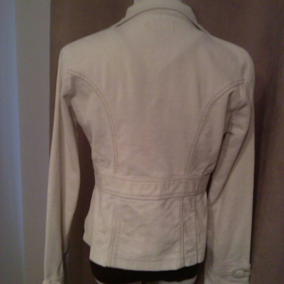 Sold in bundle!  Tulle Jacket - Picture 3 of 3