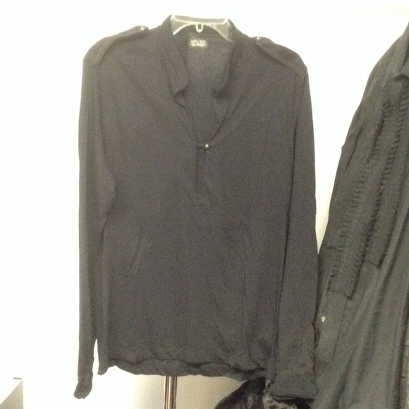 Men's military style pull over sweater.