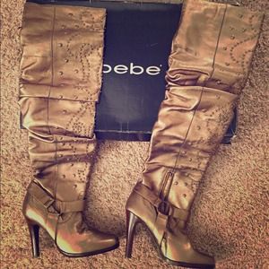 🔽‼️PRICE DROPPED‼️🔽 bebe knee high boots!