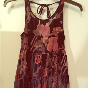 Urban outfitters velvet tank