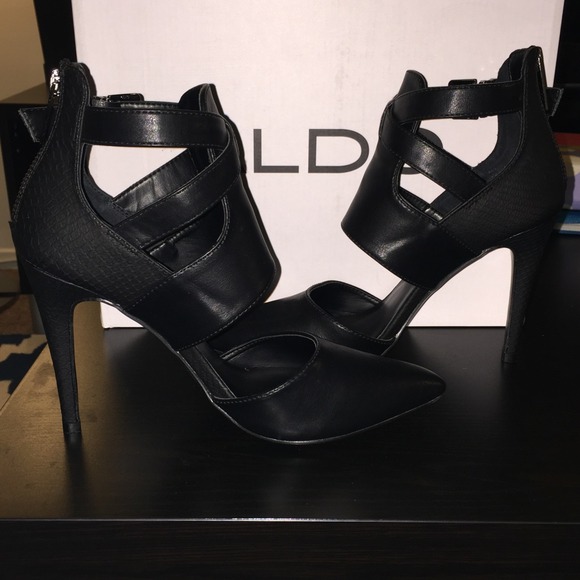 🌻🌻SOLD🌻🌻 - Picture 2 of 4