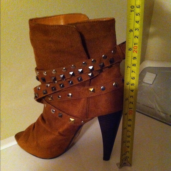 ✨Cognac booties✨ - Picture 3 of 4