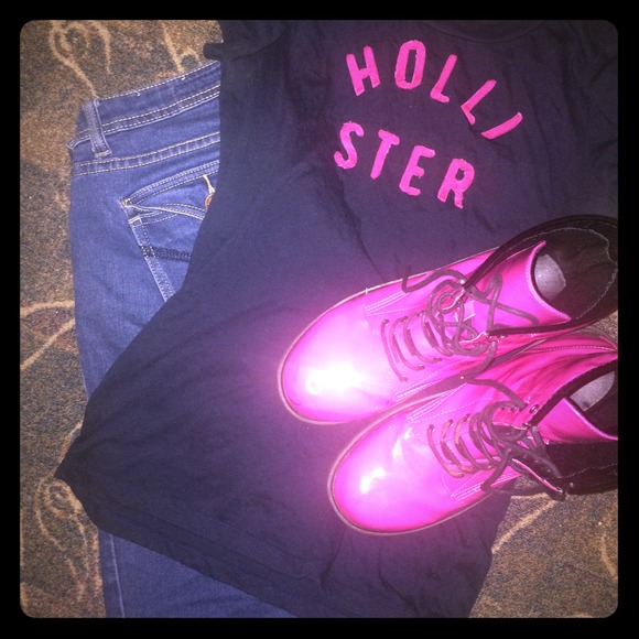 Navy blue Hollister shirt