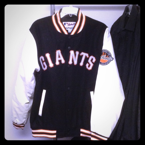 Men's majestic giants baseball varsity