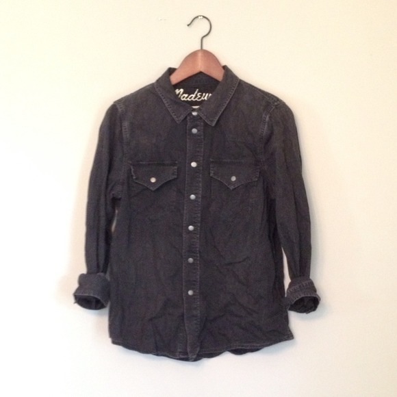 Cool Madewell western chambray!
