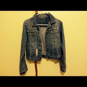 American Eagle ripped Jean jacket