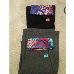 Bundle: Nike yoga pants