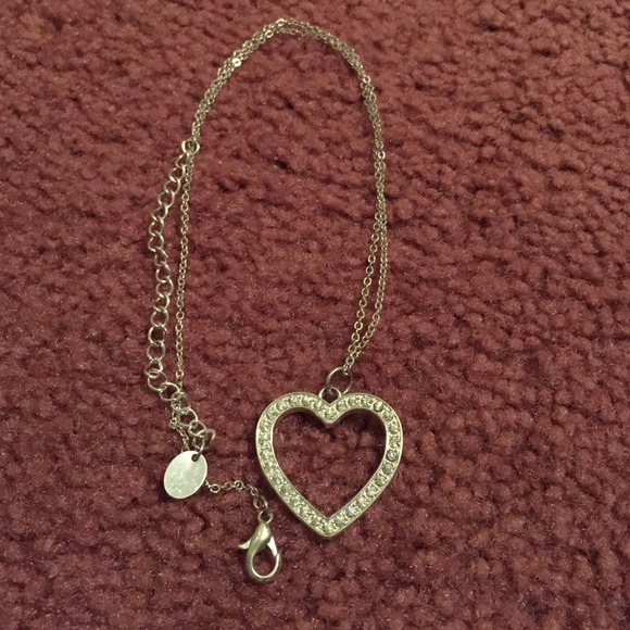 Silver heart necklace