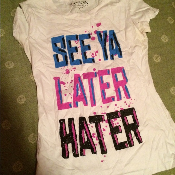 Graphic T-shirt bundle. ‼️