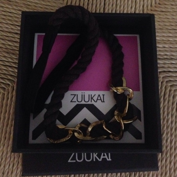 Hair piece - Picture 3 of 3