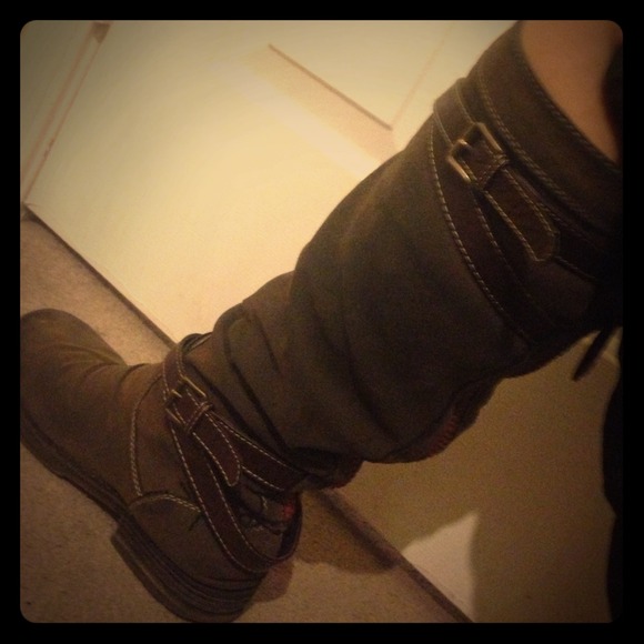 Brown Madden Girl boots