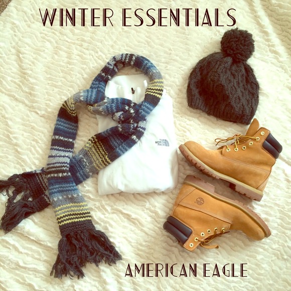 ⛔️SOLD ⛔️American Eagle knit scarf