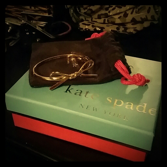 Kate spade bow bangle