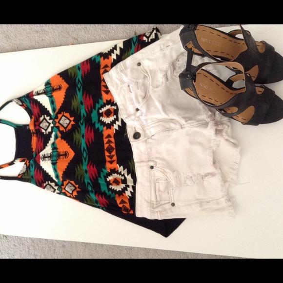 Trible top - Picture 2 of 2