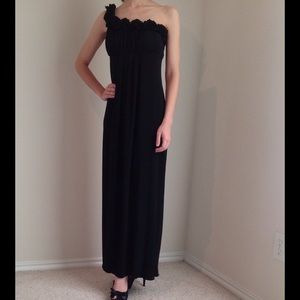 Long black dress