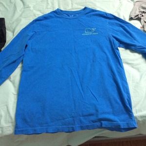 Blue Vineyard Vines long sleeve