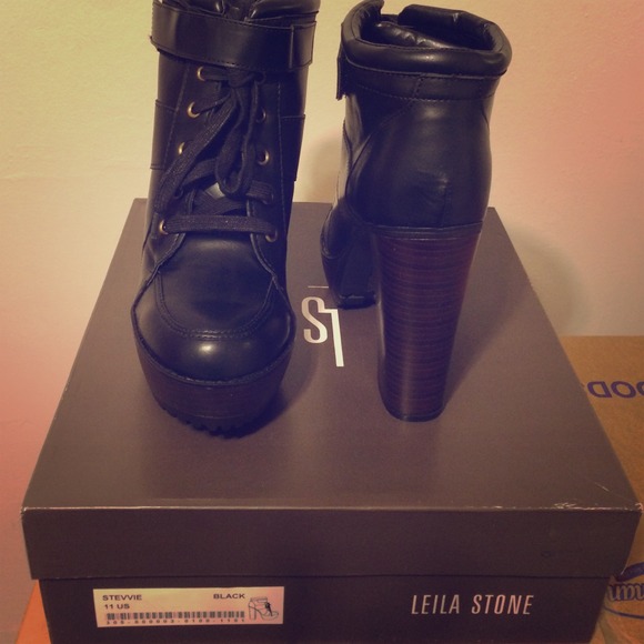 Leila stone shoes