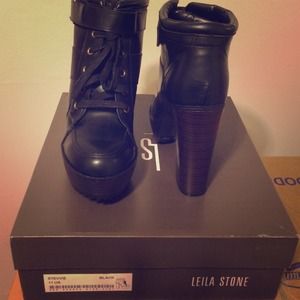 Leila stone shoes