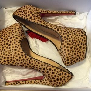 Christian Louboutin Daffodile 160 (pony hair)