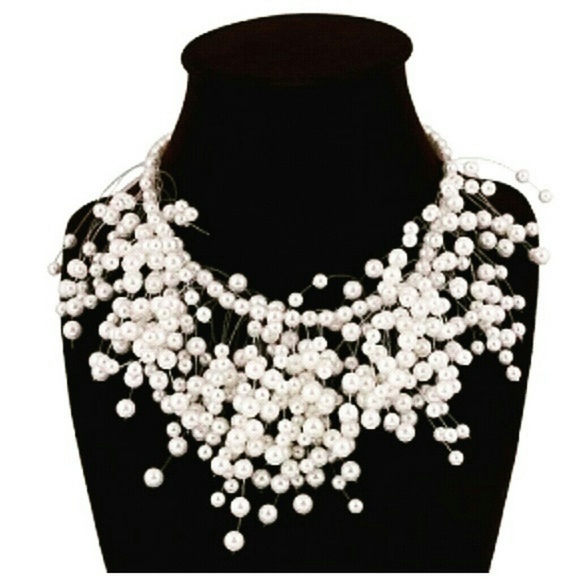 Pearl necklace - Picture 1 of 3
