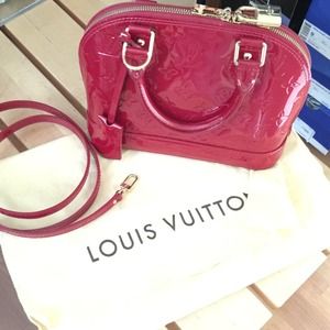 Louis Vuitton Alma bb