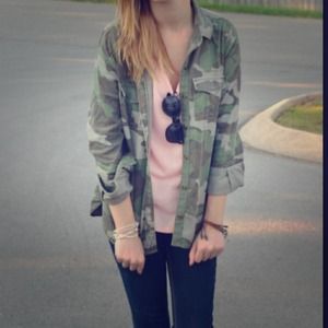 SOLD!! Kohls Camo with studs And lace blazer