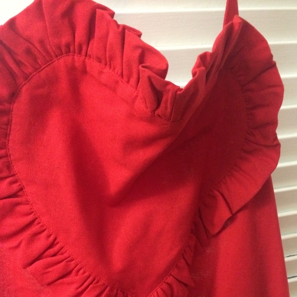 H&M red heart apron