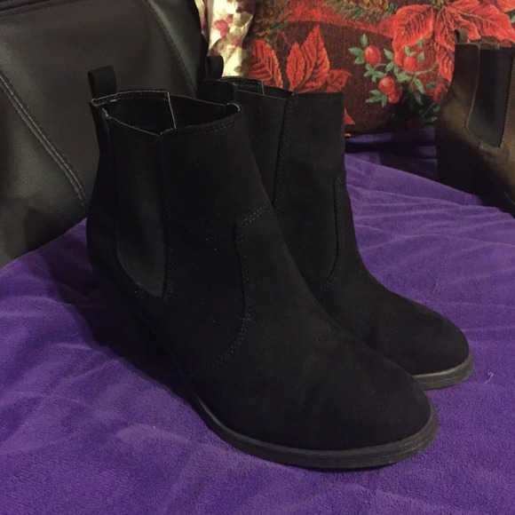 Black ankle boots