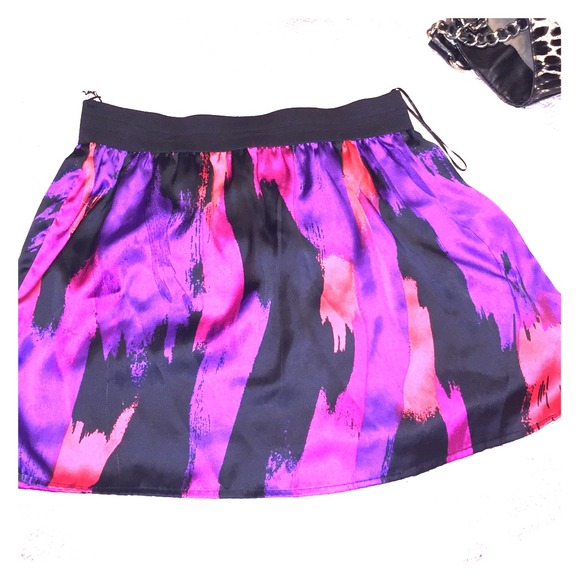 dark colorful skirt