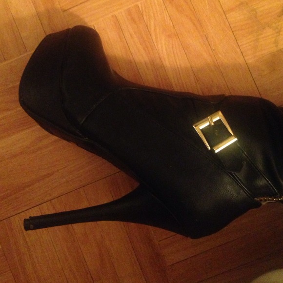 Bad gal - Picture 3 of 4