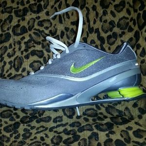 Nike shocks