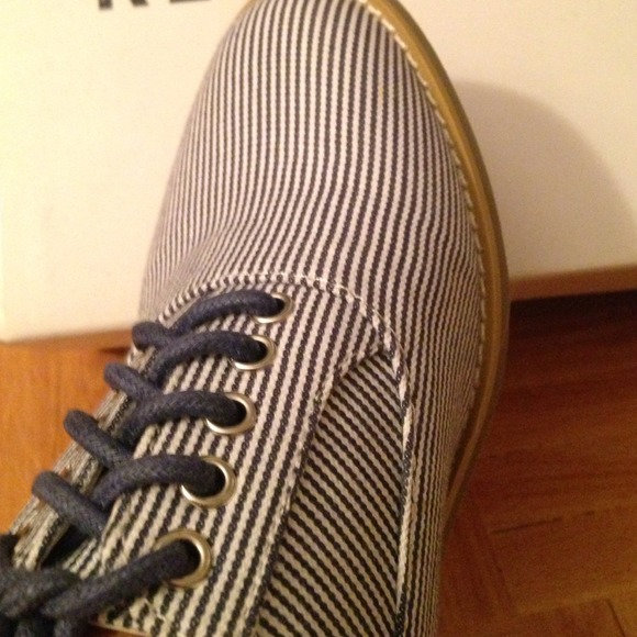 💫Stripes💫 - Picture 4 of 4