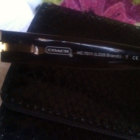 Coach sunglasses ..😉 - Picture 4 of 4