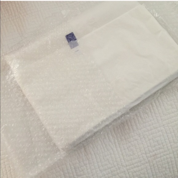 Stressed but Well Dressed. Zara Clutch - Picture 5 of 7