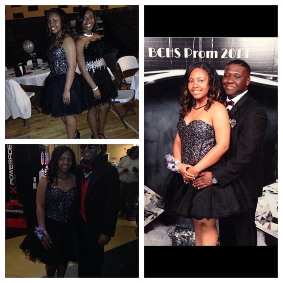 Prom dresses - Picture 2 of 4