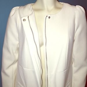 BNWOT H&M off-white jacket sz 6