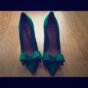 SOLD Peep Toe Suede Green Pump