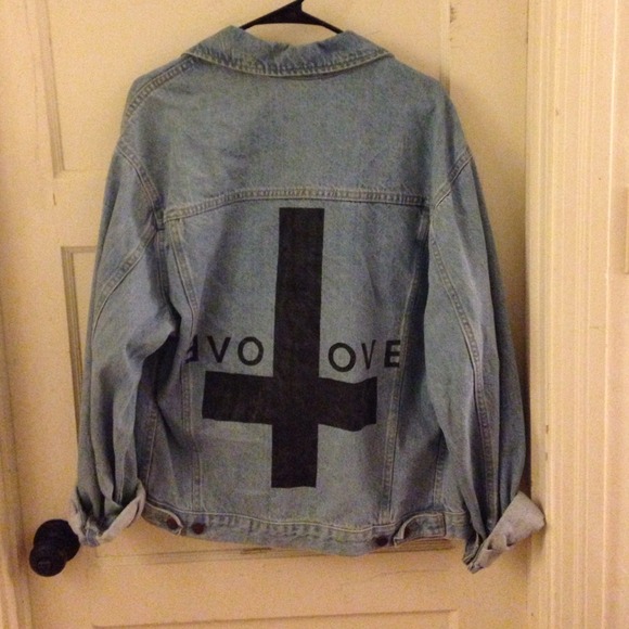 Jean Jacket - Picture 2 of 3