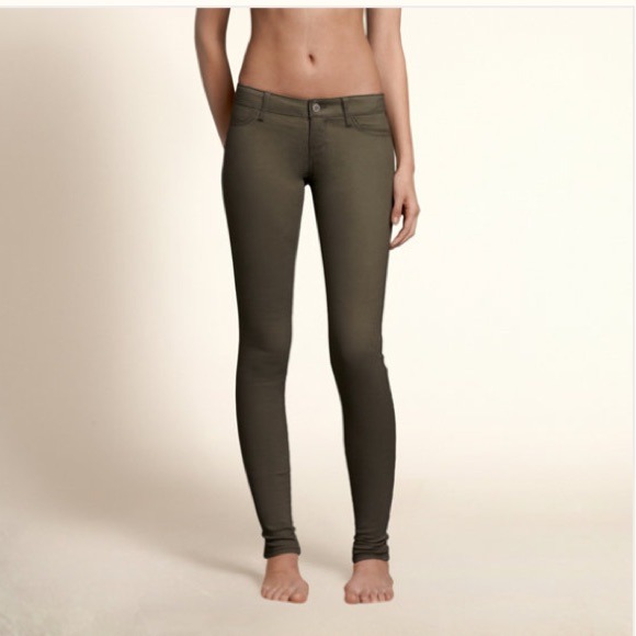 NWT olive jeggings