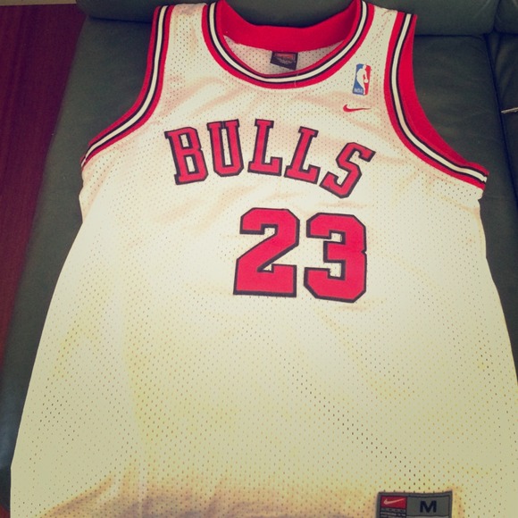 Throwback Chicago Bulls Michael Jordan Jersey #23