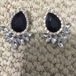 Black Rhinestone earrings NWOT
