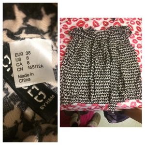 H&M Bunnies Design Skirt