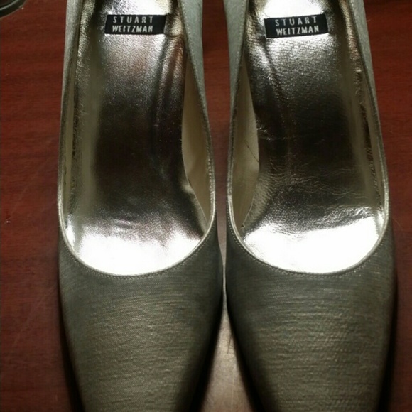 STUART WEITZMAN: NWT-"ERA" SILVER MATTE LAME PUMPS