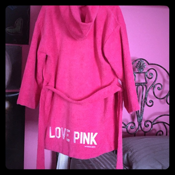 FINAL PRICE DROP💲Victoria's Secret PINK Robe
