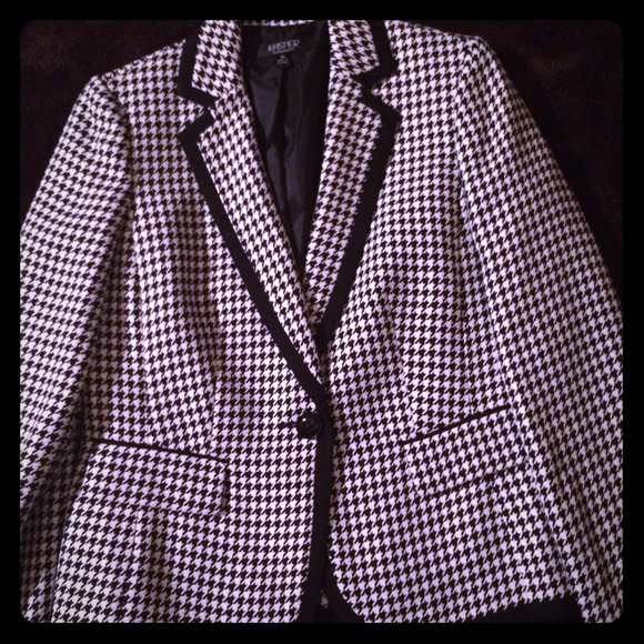 💝💝 NWOT Kasper Jacket