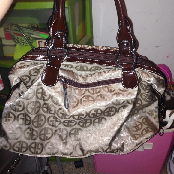 Giani Bernini Handbag - Picture 2 of 4