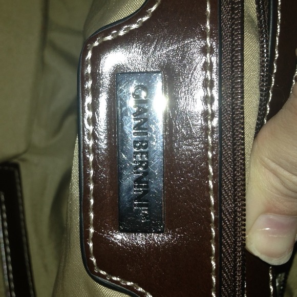 Giani Bernini Handbag - Picture 3 of 4