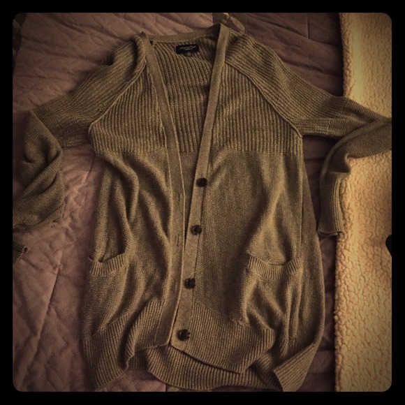 Cardigan - Picture 1 of 1