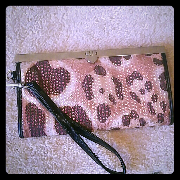 CHEETAH CLUTCH